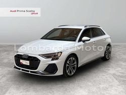 Bianco ghiaccio metallizzato Usata 2025 Audi A3 S-Line Tre volumi | 38.400 € (Molto cara)