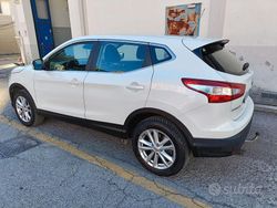 Bianco Usata 2014 Nissan Qashqai SUV | 6200 € (Buon prezzo)
