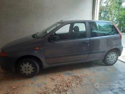 Grigio Usata 1997 Fiat Punto Due volumi | 1500 €
