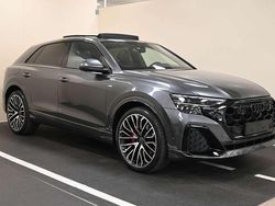 Grigio Nuova 2025 Audi Q8 Ambiente SUV | 95.000 € (Buon prezzo)