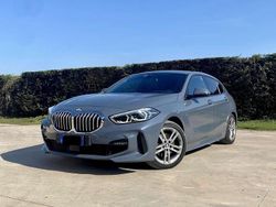 Grigio Usata 2021 BMW 118 M Sport Due volumi | 24.500 € (Ottimo prezzo)