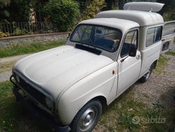 Usata 1983 Renault R4 | 1234 €