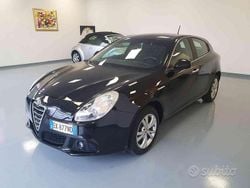 Nero metallizzato Usata 2012 Alfa Romeo Giulietta Distinctive Due volumi | 7500 € (Buon prezzo)
