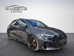 Grigio Nuova 2025 Audi RS3 Ambiente Tre volumi | 73.900 € (Buon prezzo)
