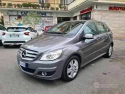Antracite Usata 2011 Mercedes B180 Executive Monovolume | 5500 € (Buon prezzo)