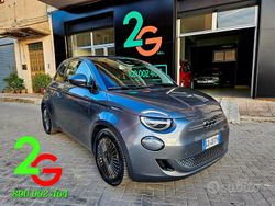Grigio Usata 2021 Fiat 500e Passion Due volumi | 14.950 € (Buon prezzo)