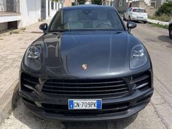 Grigio Usata 2020 Porsche Macan SUV | 50.489 € (Super prezzo)