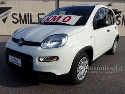 Bianco pastello Usata 2024 Fiat Panda S Due volumi | 11.890 € (Buon prezzo)