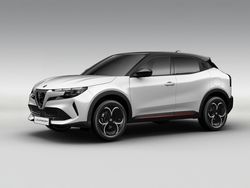 Bianco sempione con tetto nero Nuova 2025 Alfa Romeo Junior Edizione Speciale | 33.928 € (Molto cara)