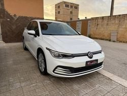 Bianco Usata 2022 VW Golf Tre volumi | 19.800 € (Ottimo prezzo)