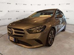Grigio Usata 2022 Mercedes B180 Monovolume | 26.900 € (Buon prezzo)