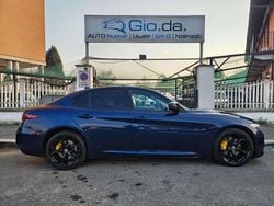 Blu/azzurro Usata 2018 Alfa Romeo Giulia Veloce Tre volumi | 21.500 € (Ottimo prezzo)