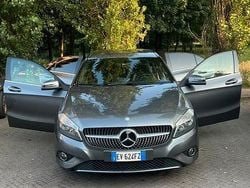 Grigio Usata 2012 Mercedes A180 Tre volumi | 8500 € (Buon prezzo)