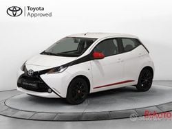 Bianco Usata 2016 Toyota Aygo X-play Due volumi | 7900 € (Buon prezzo)