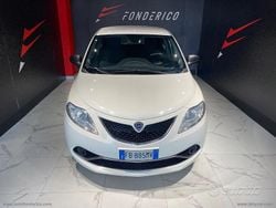 Bianco Usata 2016 Lancia Ypsilon Platinum Due volumi | 7500 € (Buon prezzo)