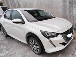 Usata 2020 Peugeot e-208 Active Due volumi | 13.000 € (Buon prezzo)