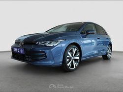 Blu Nuova 2025 VW Golf VIII Edition Tre volumi | 34.330 € (Ottimo prezzo)