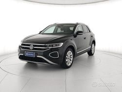 Deep black perlato Usata 2022 VW T-Roc Style SUV | 20.900 € (Buon prezzo)
