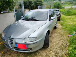 Usata 2004 Alfa Romeo 147 Distinctive Due volumi | 1500 € (Buon prezzo)