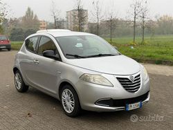 Grigio Usata 2012 Lancia Ypsilon Silver Due volumi | 4400 € (Ottimo prezzo)