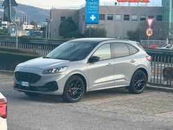Grigio Usata 2023 Ford Kuga ST-Line X SUV | 27.000 € (Cara)