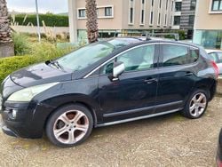 Nero Usata 2011 Peugeot 3008 Monovolume | 1500 €