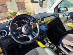 Oro Usata 2015 Opel Adam Rocks Rocks Due volumi | 8600 € (Buon prezzo)
