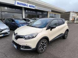 Beige Usata 2016 Renault Captur Intens SUV | 10.900 € (Buon prezzo)
