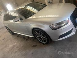 Grigio Usata 2013 Audi A4 Tre volumi | 9500 € (Buon prezzo)