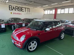 Rosso Usata 2002 Mini Cooper Due volumi | 2499 € (Ottimo prezzo)