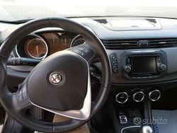 Usata 2014 Alfa Romeo Giulietta Distinctive Due volumi | 10.000 € (Molto cara)