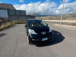 Nero Usata 2007 Peugeot 107 Due volumi | 1900 € (Buon prezzo)