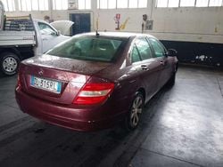 Usata 2007 Mercedes C220 Classic Tre volumi | 4900 € (Ottimo prezzo)