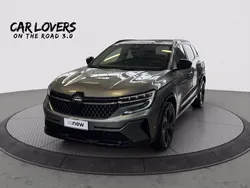 Grigio chiaro Usata 2023 Renault Austral Techno Esprit Alpine SUV | 31.994 € (Buon prezzo)