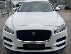 Usata 2016 Jaguar F-Pace Prestige SUV | 13.000 € (Buon prezzo)