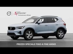 Cloud blue Nuova 2025 Volvo XC40 SUV | 33.900 €