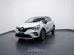 Grigio Usata 2024 Renault Captur Techno SUV | 17.490 € (Buon prezzo)