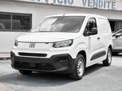 Bianco Nuova 2025 Fiat Doblò Monovolume | 19.900 €