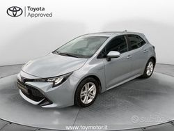 Grigio Usata 2021 Toyota Corolla Active Tre volumi | 16.900 € (Buon prezzo)