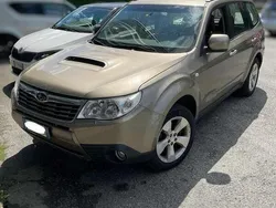 Grigio scuro metallizzato Usata 2009 Subaru Forester SUV | 1990 € (Ottimo prezzo)