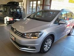 Argento Usata 2016 VW Touran Comfortline Monovolume | 18.700 € (Molto cara)