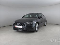 Grigio manhattan metallizzato Usata 2021 Audi A3 Design Tre volumi | 26.000 € (Molto cara)