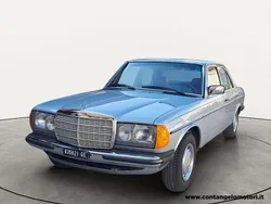 Azzurro Usata 1981 Mercedes 200 Tre volumi | 10.500 €