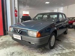 Blu Usata 1990 Alfa Romeo 75 Tre volumi | 4899 €