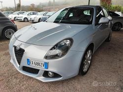 Grigio Usata 2015 Alfa Romeo Giulietta Distinctive Due volumi | 8400 € (Buon prezzo)