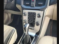 Usata 2015 Volvo V40 Tre volumi | 8500 € (Buon prezzo)