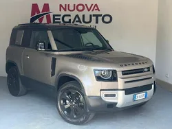 Oro Usata 2023 Land Rover Defender SE SUV | 61.990 € (Super prezzo)