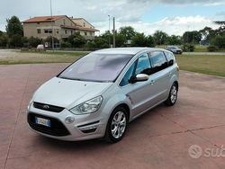 Grigio Usata 2011 Ford S-MAX S Monovolume | 6500 € (Buon prezzo)