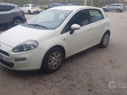 Bianco Usata 2014 Fiat Punto Evo Due volumi | 3000 € (Buon prezzo)