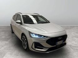 Grigio Usata 2023 Ford Focus ST-Line X Station wagon | 19.900 € (Buon prezzo)